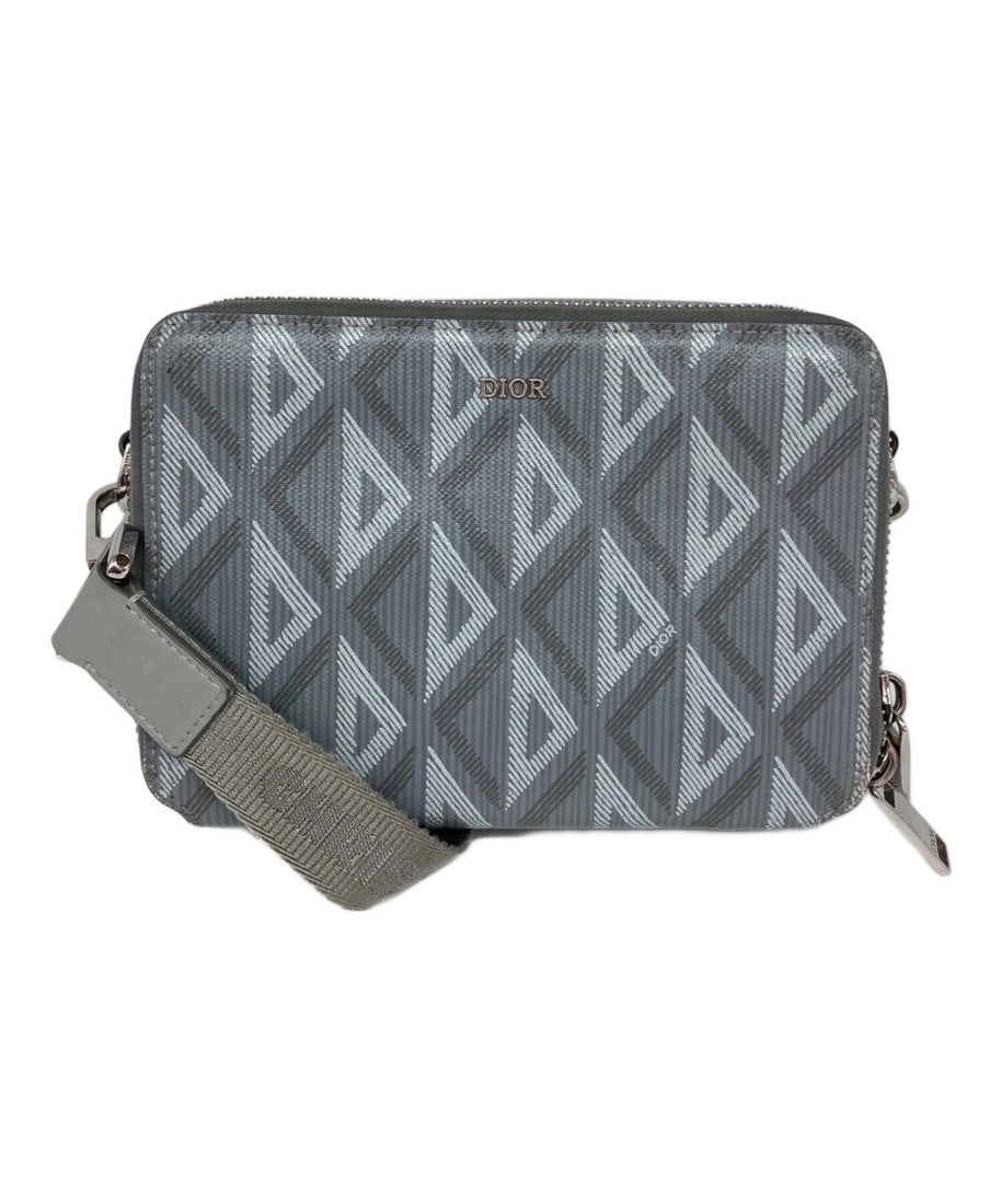 DIOR CD DIAMOND PVC × LEATHER SHOULDER BAG: Dior CD Diamond PVC × Leather Shoulder Bag Brand: Dior Type: Handbag Material: PVC × Leather Color: Gray Size: H:12.5cm / W:17cm / D:5cm Accessories: None Accessories Notice: When