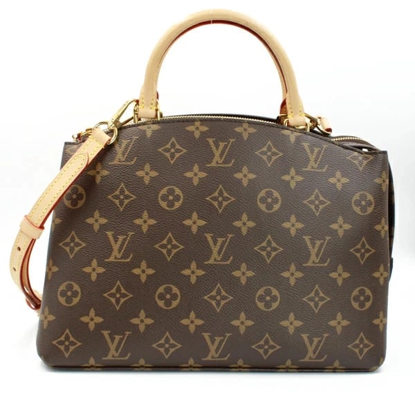 LOUIS VUITTON PETIT PALAIS PM MONOGRAM MONOGRAM CANVAS: Louis Vuitton Petit Palais PM Monogram Monogram Canvas Brand: Louis Vuitton Type: Handbag Material: Monogram Canvas Color: Brown Size: W:29cm × H:21.5cm × D:12cm / Shoulder length: 93-108cm Acc