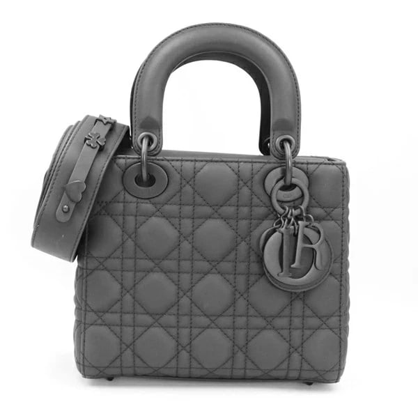 CHRISTIAN DIOR LADY MY ABC SMALL ULTRA MATTE CALF: Christian Dior Lady My ABC Small Ultra Matte Calf Brand: Christian Dior Type: Handbag Material: Ultra Matte Calfskin Color: Black Size: W:20.5cm × H:17.5cm × D:8cm / Shoulder length: 115cm 