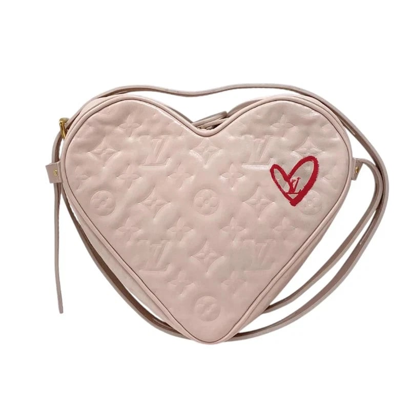 LOUIS VUITTON SAC COEUR FALL IN LOVE HEART: LOUIS VUITTON Sac Coeur Fall in Love Heart Brand: LOUIS VUITTON Type: Handbag Material: Leather Color: pink Size: W: 22cm / H: 20cm / D: 6cm / Shoulder: 95-115cm Accessories: None Accessories