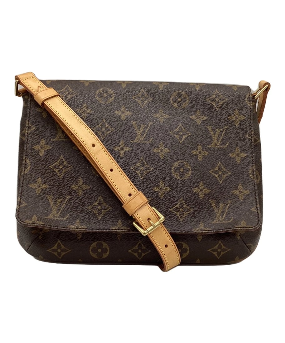 LOUIS VUITTON MUSETTE TANGO SHORT STRAP: LOUIS VUITTON Musette Tango Short Strap Brand: LOUIS VUITTON Type: Handbag Material: none Color: none Size: H:18.5cm / W:26cm / D:3cm Accessories: None Accessories Notice: When purchasing