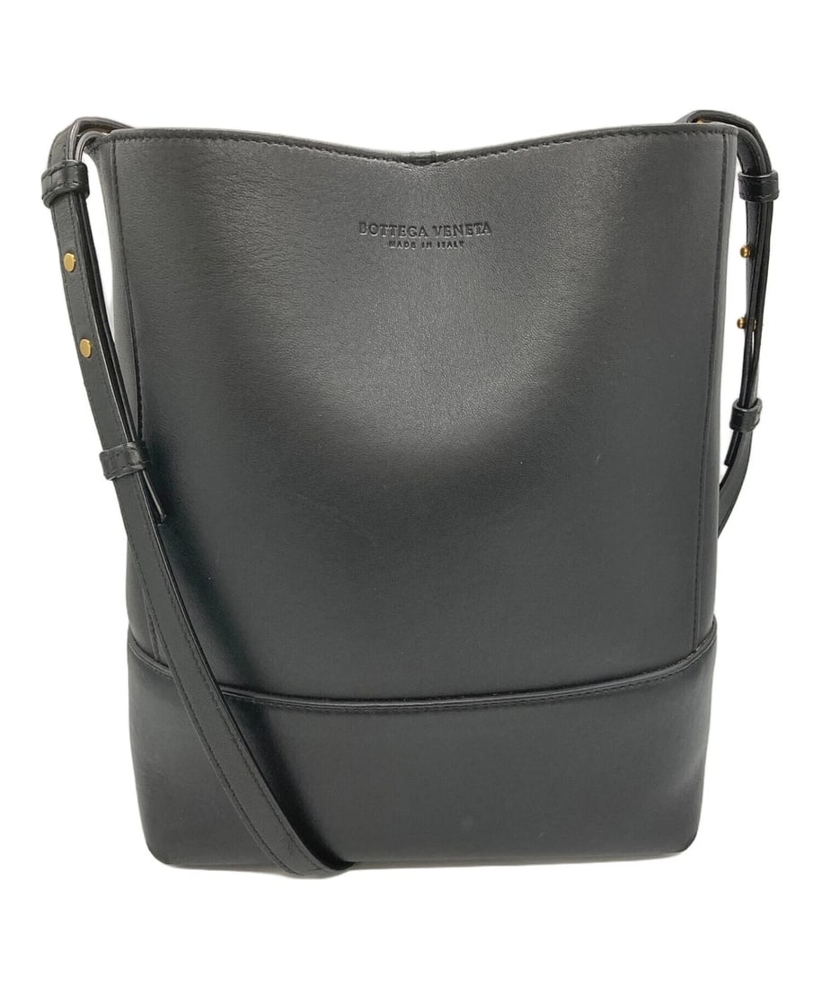 BOTTEGA VENETA SHOULDER BAG: BOTTEGA VENETA Shoulder Bag Brand: BOTTEGA VENETA Type: Handbag Material: none Color: Black Size: H:27cm / W:21cm / D:10cm Accessories: None Accessories Notice: When purchasing pre-owned