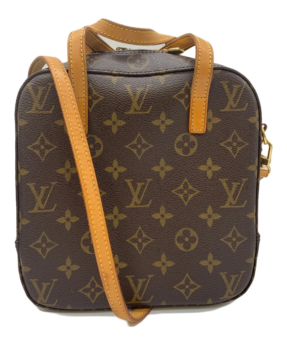LOUIS VUITTON (1 of 10)