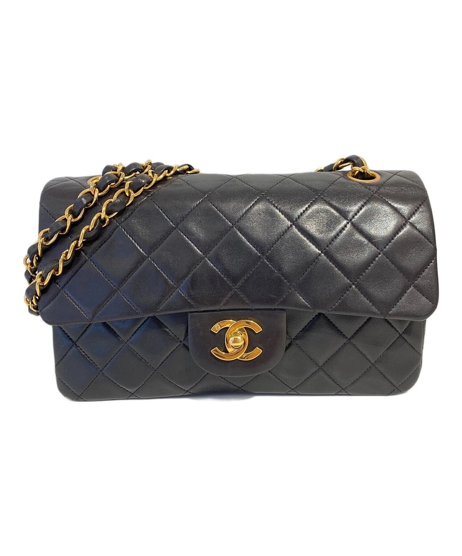 CHANEL MATELASSÉ 23 DOUBLE FLAP MATELASSÉ CHAIN SHOULDER BAG: CHANEL Matelassé 23 Double Flap Matelassé Chain Shoulder Bag Brand: CHANEL Type: Handbag Material: Lambskin Color: Black X Gold Hardware Size: H:13.5cm / W:23cm / D:6.5cm Accessories: None