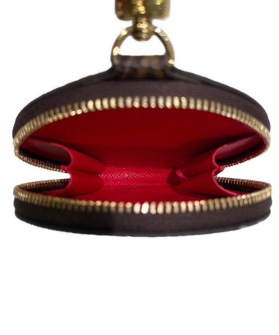 LOUIS VUITTON EW - 10