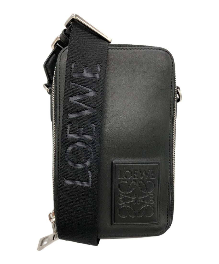 LOEWE VERTICAL CROSSBODY POCKET: LOEWE Vertical Crossbody Pocket Brand: LOEWE Type: Handbag Material: Satin Calfskin Color: Black Size: / W:11.0cm / D:4.0cm Accessories: None Accessories Notice: When purchasing pre-owned