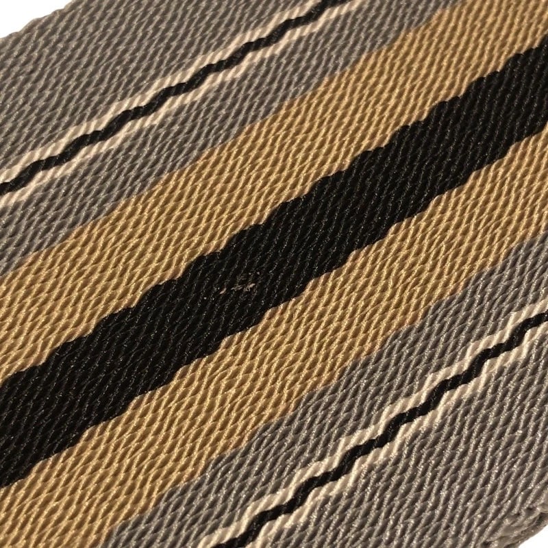 PRADA LOGO BEIGE - 12