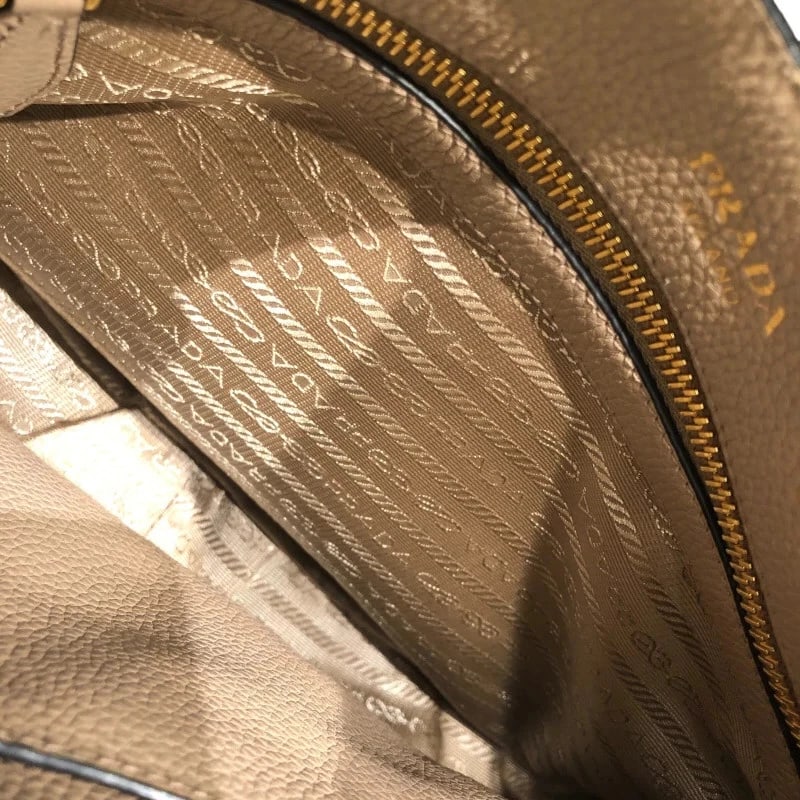 PRADA LOGO BEIGE - 6