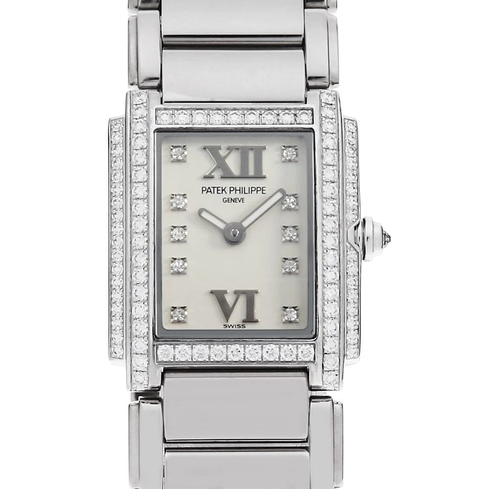 PATEK PHILIPPE SMALL BEZEL DIAMOND WATCH: PATEK PHILIPPE Small Bezel DiamondWatch Brand: PATEK PHILIPPE Type: Wrist watch Material: Band Material White Gold, Case Material White Gold Color: Dial Color Silver Size: Band Size 15.5cm (6.1inc