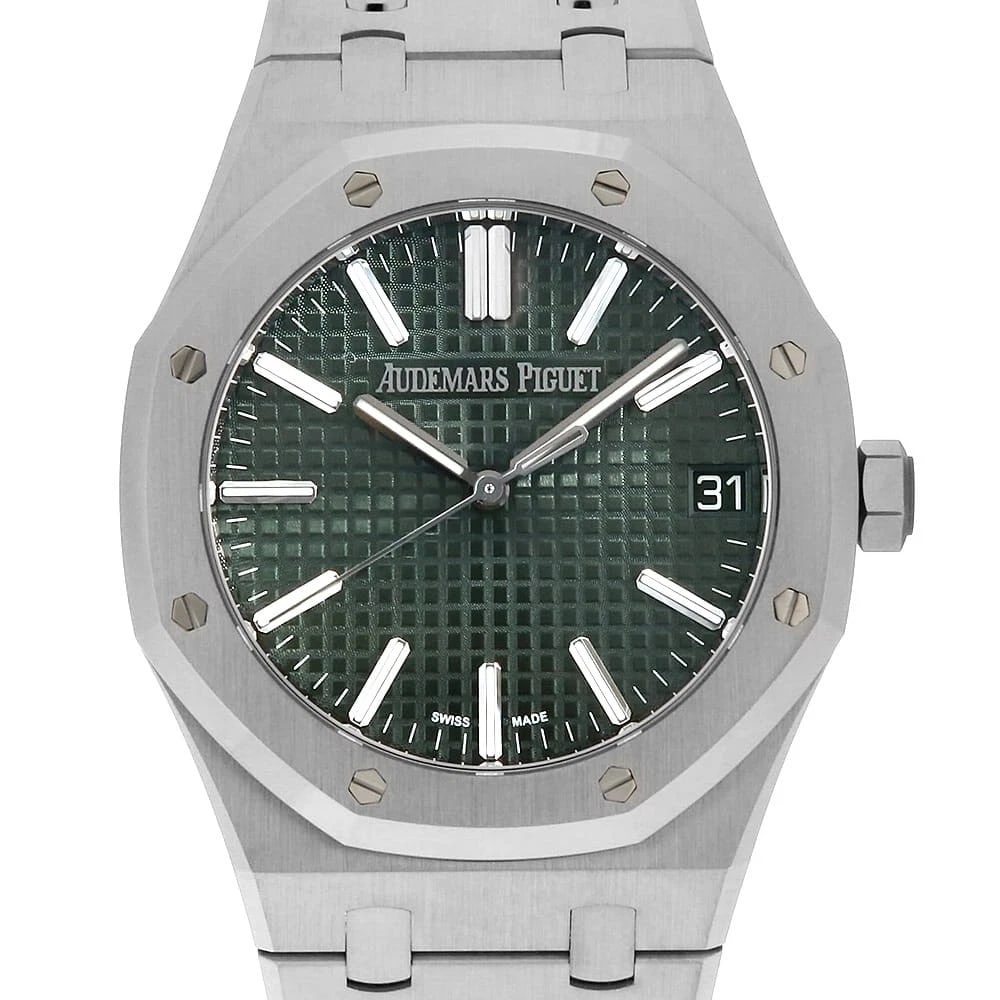 AUDEMARS PIGUET ROYAL OAK AUTOMATIC WATCH: AUDEMARS PIGUET Royal Oak AutomaticWatch Brand: AUDEMARS PIGUET Type: Wrist watch Material: Band Material Stainless Steel, Case Material Stainless Steel Color: Dial Color Khaki Size: Band Size 18.