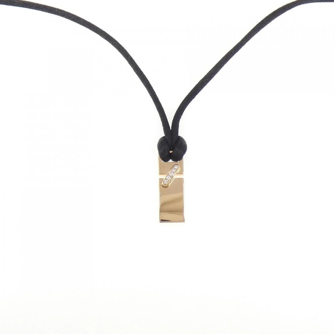 CHAUMET LIEN NECKLACE (1 of 3)