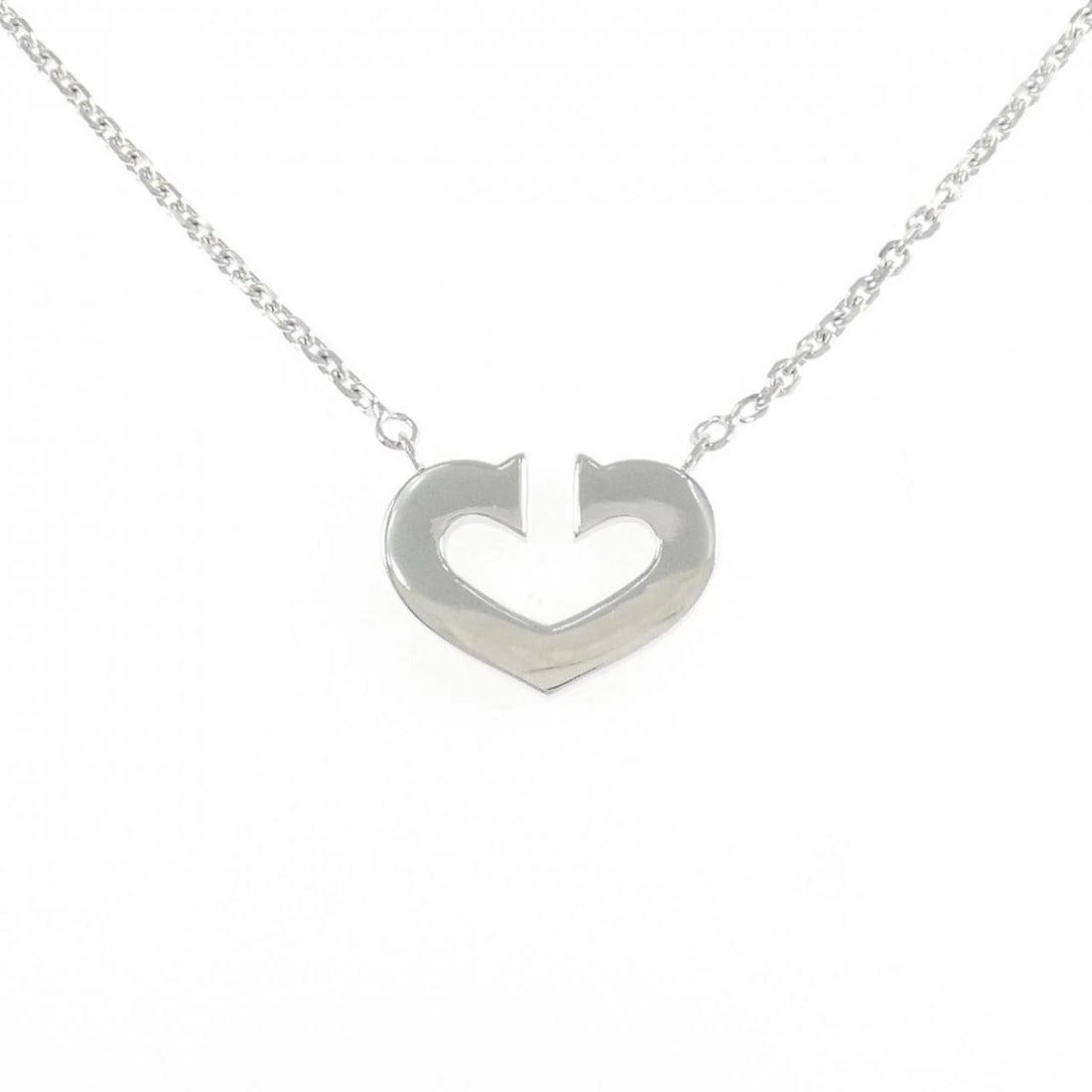 CARTIER C HEART NECKLACE: Cartier C Heart Necklace Brand: Cartier Type: Necklace Material: 750 White Gold Color: White Gold Size: 40cm Accessories: None Accessories Notice: When purchasing pre-owned goods, please