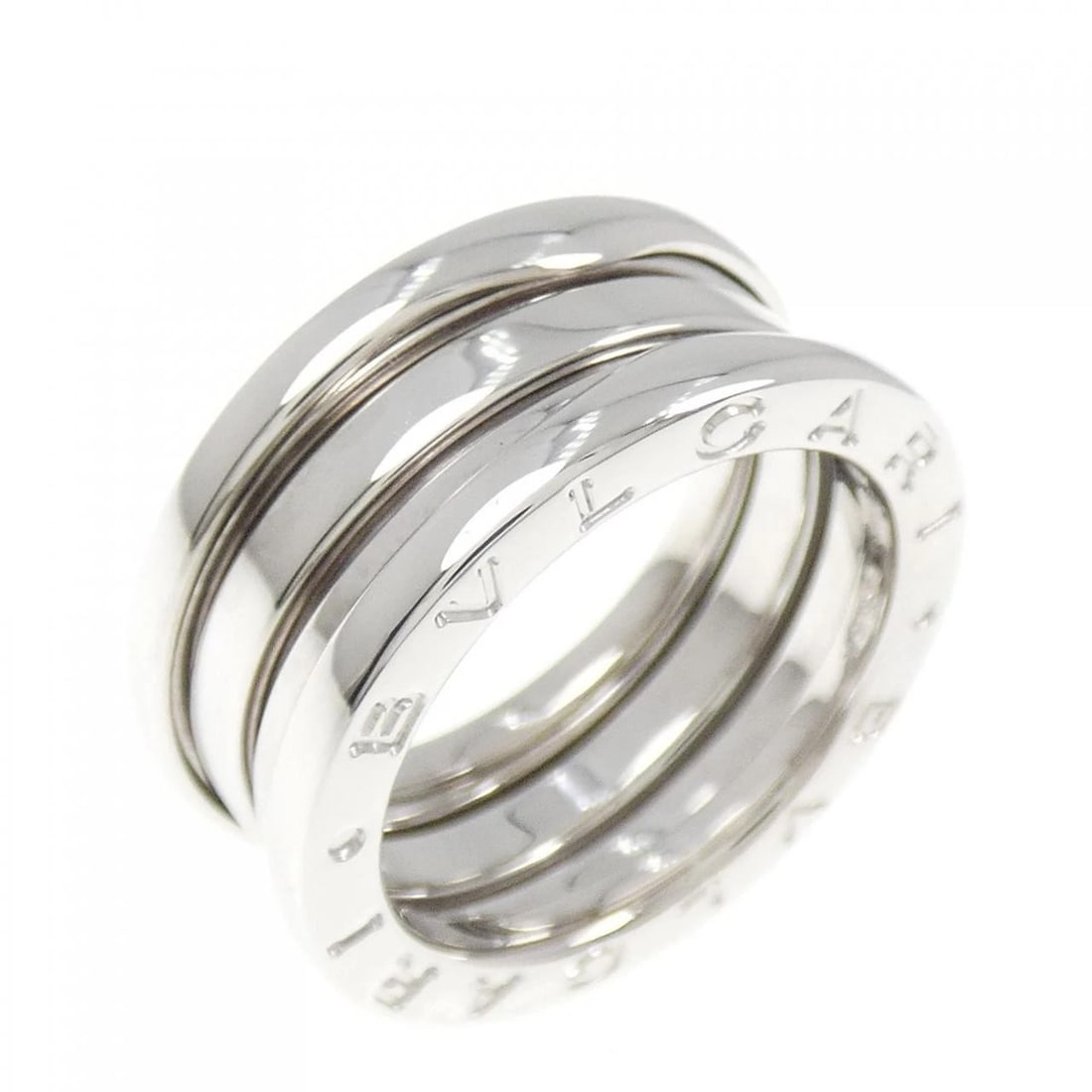 BVLGARI B.ZERO1 3 BANDS RING: BVLGARI B.zero1 3 Bands Ring Brand: BVLGARI Type: Ring Material: 750 White Gold Color: White Gold Size: 5 (US size) Accessories: None Accessories Notice: When purchasing pre-owned goods,