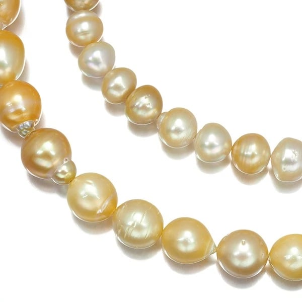 GOLDEN LONG NECKLACE SILVER: Golden Long Necklace Silver Brand: Unbranded Type: Necklace Material: Silver Color: Silver Size: Necklace length: 73cm Accessories: None Accessories Notice: When purchasing pre-owned goods,