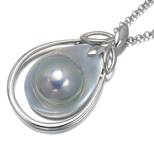 TASAKI NECKLACE MABE LEAF LONG: TASAKI Necklace Mabe Leaf Long Brand: TASAKI Type: Necklace Material: 925 / Sterling Silver Color: Sterling Silver Size: Necklace length: 54 - 60cm Accessories: None Accessories Notice: When