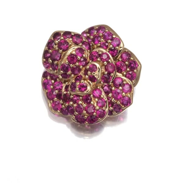 RUBY PAVED FLOWER PENDANT: Ruby Paved Flower Pendant Brand: Unbranded Type: Pendant Material: 18K / 750 / Rose Gold Color: Rose Gold Size: Design size: 14.5 x 13.7mm Accessories: None Accessories Notice: When purcha