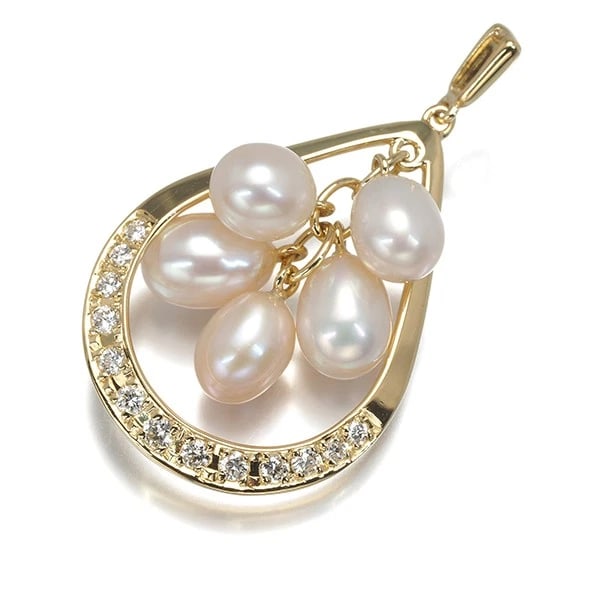 MIKIMOTO PENDANT FRESHWATER: MIKIMOTO Pendant Freshwater Brand: MIKIMOTO Type: Pendant Material: 18K / 750 / Yellow Gold Color: Yellow Gold Size: Design size: 25.0 x 17.5mm Accessories: None Accessories Notice: When