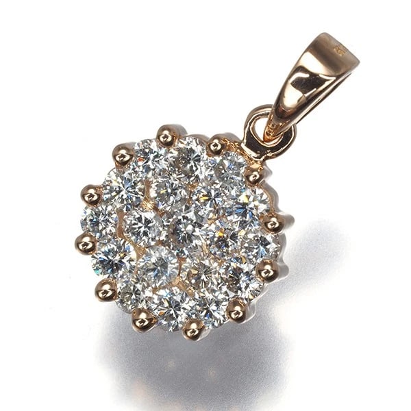 DIAMOND PAVED CIRCLE PENDANT: Diamond Paved Circle Pendant Brand: Unbranded Type: Pendant Material: 18K / 750 / Rose Gold Main Stone Natural Color: Rose Gold Size: Design Size: Diameter Approximately 11.0mm Accessories: