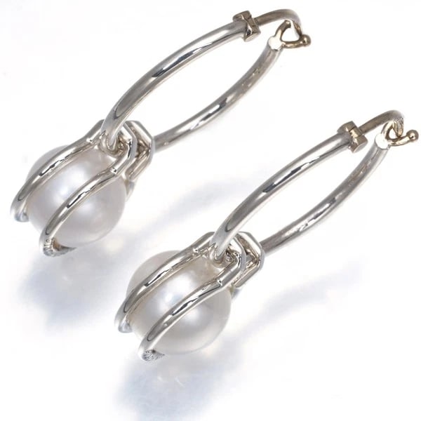TIFFANY&CO. EARRINGS FRESHWATER HARD WEAR: Tiffany&Co. Earrings Freshwater Hard Wear Brand: Tiffany & Co. Type: Earrings Material: 925 / Sterling Silver Color: Sterling Silver Size: Design size: 28.0 x 19.0mm Accessories: None