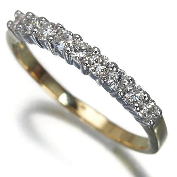 PONTE VECCHIO RING DIAMOND: Ponte Vecchio Ring Diamond Brand: Ponte Vecchio Type: Ring Material: 18K / 750 / Yellow Gold 18K / 750 / White Gold Main Stone Natural Color: Multi-Tone Gold Size: US5.25 - 5.5 Accessories: