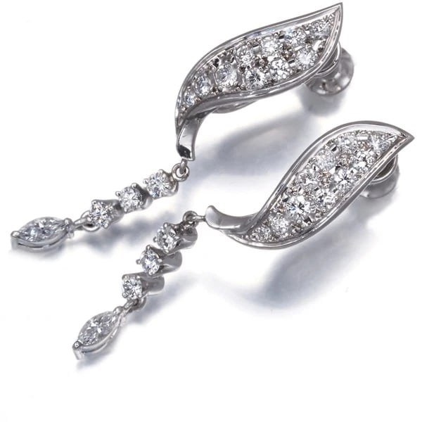 MIKIMOTO EARRINGS MARQUISE-CUT DROP: Mikimoto Earrings Marquise-cut Drop Brand: MIKIMOTO Type: Earrings Material: 14K / 585 / White Gold Main Stone Natural Color: White Gold Size: Design size: 36.5 x 7.5mm Accessories: None