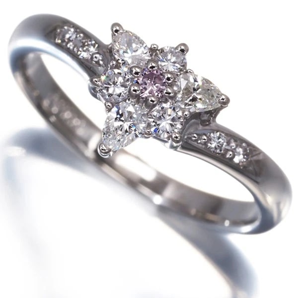 PINK &CLEARDIAMOND RING: Pink &ClearDiamond Ring Brand: Unbranded Type: Ring Material: 900 / Platinum Color: Platinum Size: US6 - 6.25 Accessories: None Accessories Notice: When purchasing pre-owned goods, please