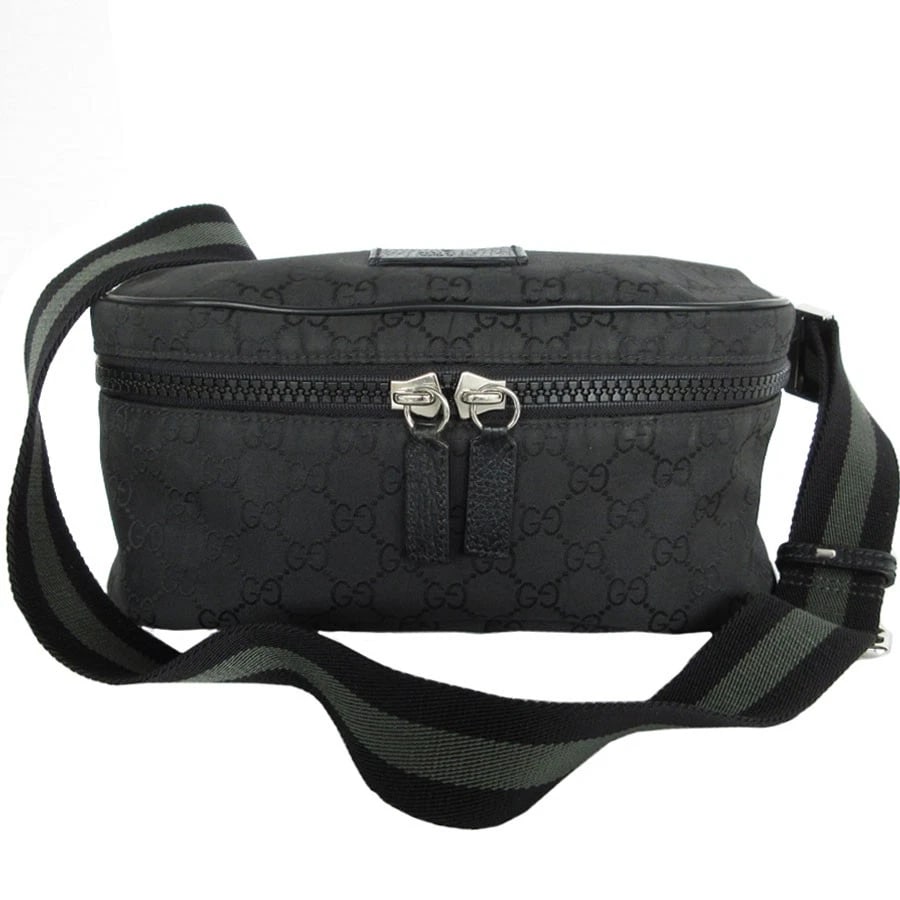 GUCCI BODY BAG BLACK / KHAKI NYLON CANVAS: GUCCI body bag Black / khaki Nylon canvas Brand: GUCCI Type: body bag Material: Nylon Canvas Color: Silver Size: Size [inch] (Max)W:10.2inx H:5.5inx D:4.7in Shoulder Length: 38.2in 