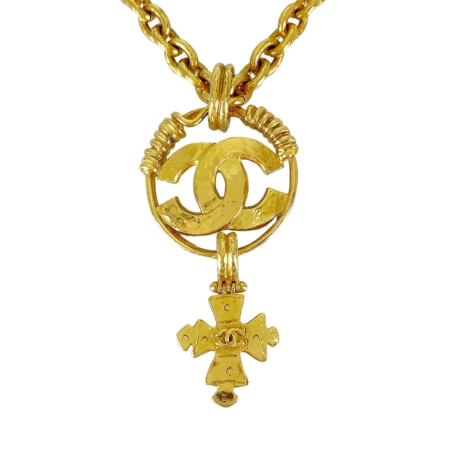 CHANEL GOLD PLATED LONG NECKLACE: CHANEL Gold plated Long necklace Brand: CHANEL Type: Long necklace Material: Gold Plated Color: Gold Size: (COCO Mark):43.2mm×40.7mm Top (cross):44.5mm×26.2mm Necklace full length:81cm 