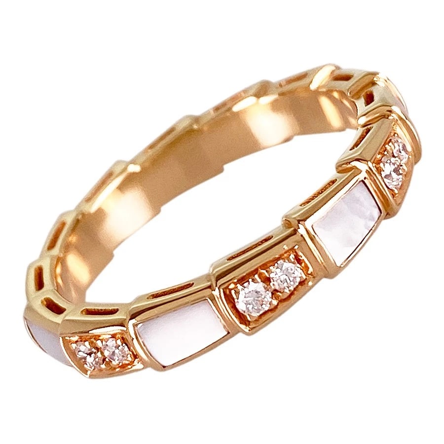 BVLGARI SERPENTI VIPER ROSE GOLD SHELL DIAMOND RING: BVLGARI Serpenti Viper Rose gold Shell diamond Ring Brand: BVLGARI Type: Ring Material: 18K Rose Gold Shell diamond Color: Gold Size: US:7.5-8 Accessories: None Accessories Notice: When pu