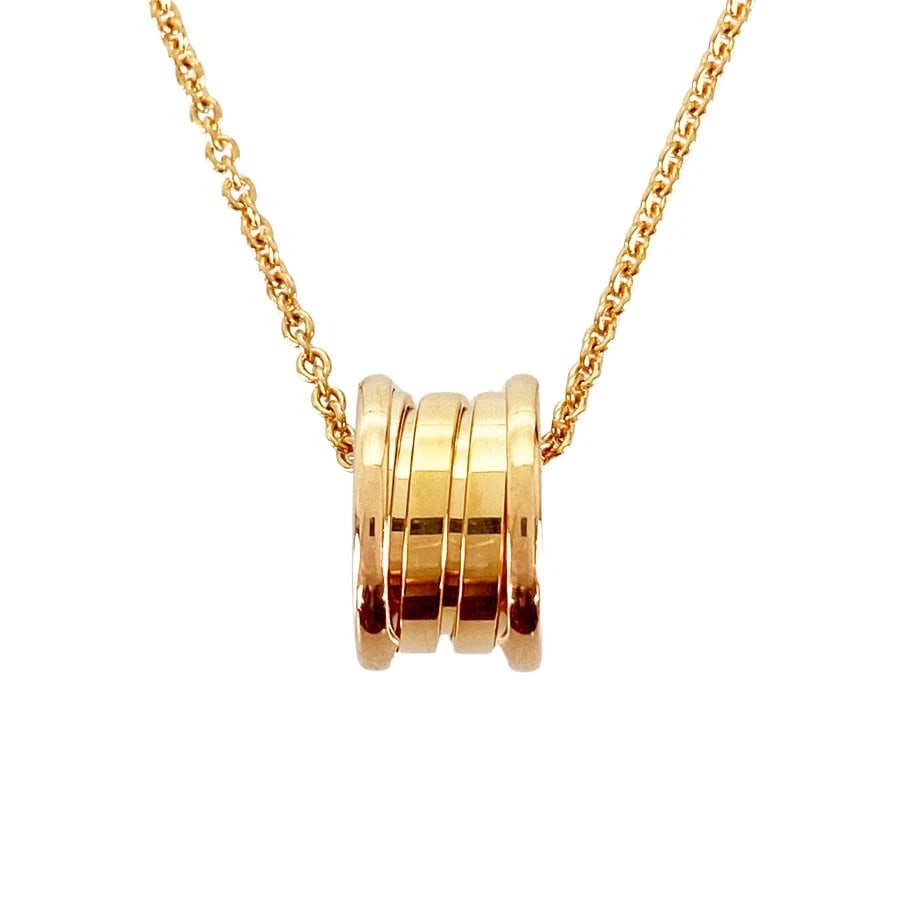BVLGARI B.ZERO1 ROSE GOLD NECKLACE: BVLGARI B.zero1 Rose gold Necklace Brand: BVLGARI Type: Necklace Material: 18K Rose Gold Color: Gold Size: 14.7mm×9.1mm Necklace full length:45cm Accessories: None Accessories Notice: When