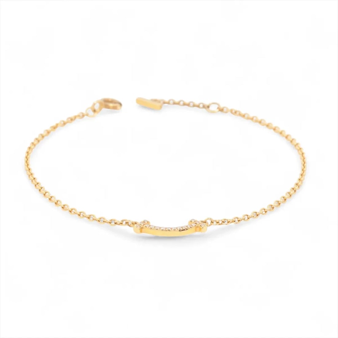 TIFFANY T SMILE MINI DIAMOND BRACELET 750(YG): Tiffany T Smile Mini diamond Bracelet 750(YG) Brand: Tiffany Type: Bracelet Material: Not Specified Main Stone Natural Color: 750(YG) Size: Bracelet length:15.7 Accessories: None Accessories