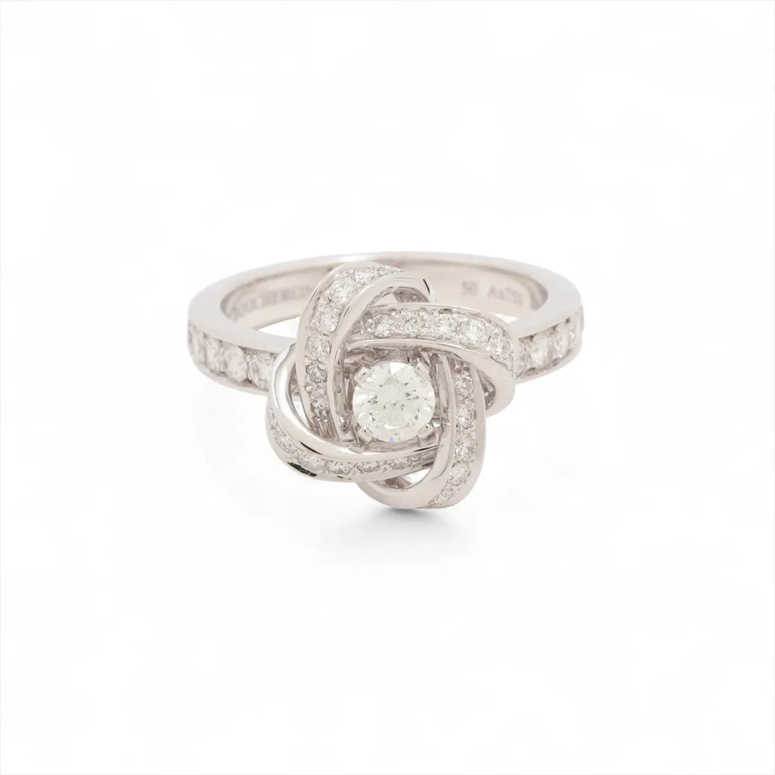 BOUCHERON AVA PIVOINE DIAMOND RING 750(WG): Boucheron Ava Pivoine diamond Ring 750(WG) Brand: Boucheron Type: Ring Material: Not Specified Main Stone Natural Color: 750(WG) Size: 5.25 US Accessories: None Accessories Notice: When pu