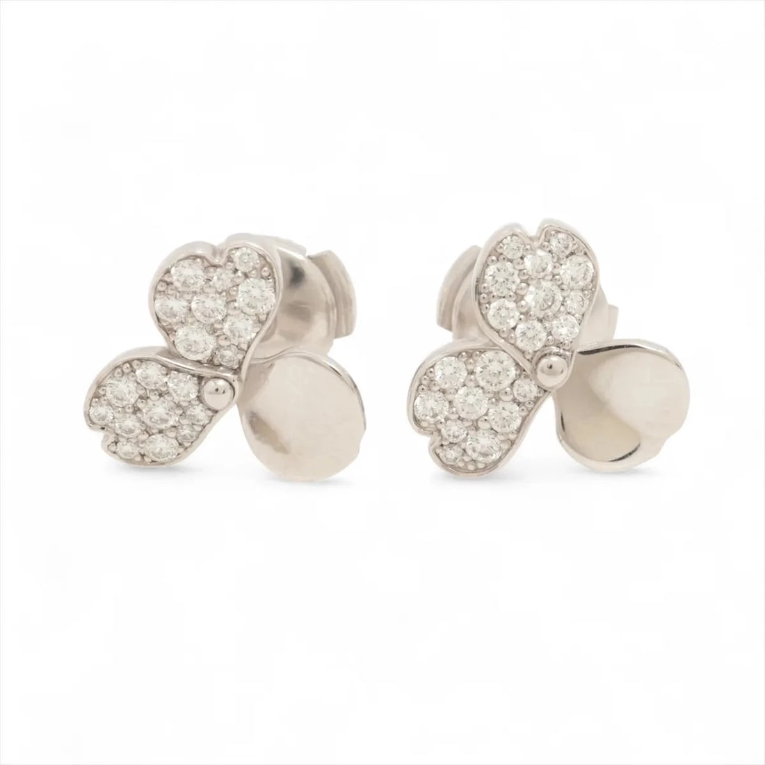 TIFFANY PAPER FLOWERS DIAMOND PIERCING JEWELRY PT950: Tiffany Paper flowers diamond Piercing jewelry Pt950 Brand: Tiffany Type: Piercing jewelry Material: none Color: Pt950 Size: Height:1.2Length:1.2 Accessories: None Accessories Notice: When