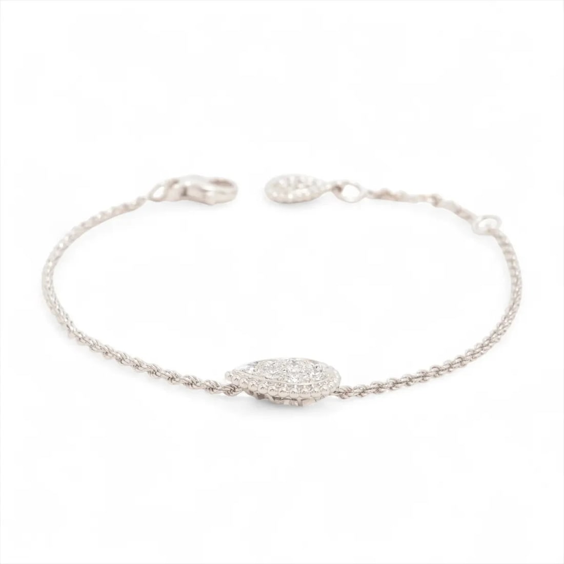 BOUCHERON SERPENT BOHÈME DIAMOND BRACELET 750(WG): Boucheron Serpent Bohème diamond Bracelet 750(WG) Brand: Boucheron Type: Bracelet Material: none Main Stone Natural Color: 750(WG) Size: Bracelet length:17.8 Accessories: None Accessories