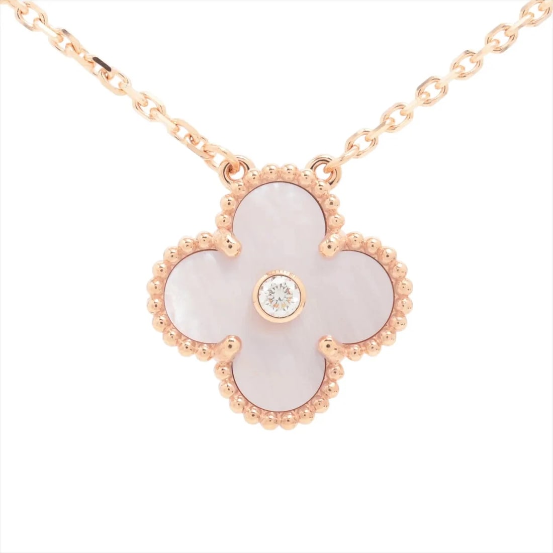 VAN CLEEF & ARPELS VINTAGE ALHAMBRA PINK DIAMOND NECKLACE 750(PG): Van Cleef & Arpels Vintage Alhambra Pink diamond Necklace 750(PG) Brand: Van Cleef & Arpels Type: Necklace Material: none Main Stone Natural Color: 750(PG) Size: Chain length:42 Accessories: None
