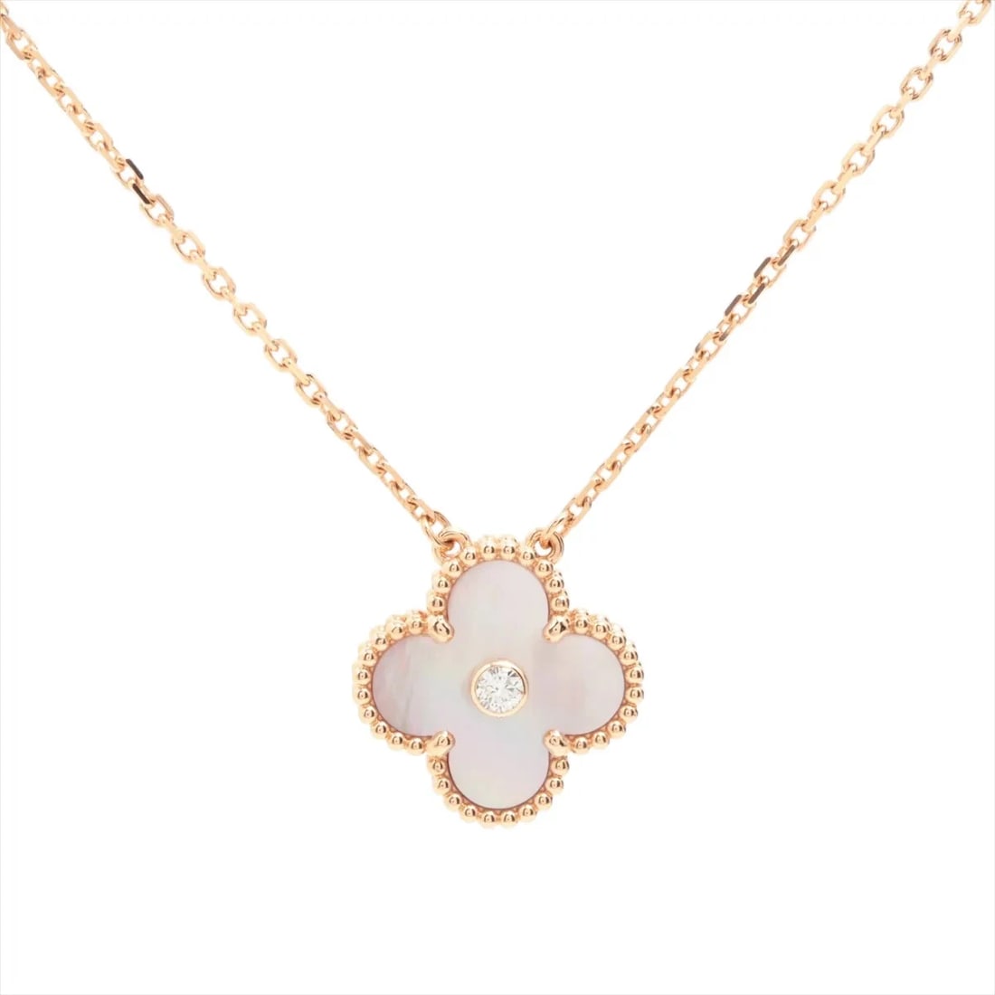 VAN CLEEF & ARPELS VINTAGE ALHAMBRA PINK SHELL DIAMOND NECKLACE 750(PG): Van Cleef & Arpels Vintage Alhambra Pink shell diamond Necklace 750(PG) Brand: Van Cleef & Arpels Type: Necklace Material: none Main Stone Natural Color: 750(PG) Size: Chain length:41.8 Accessori