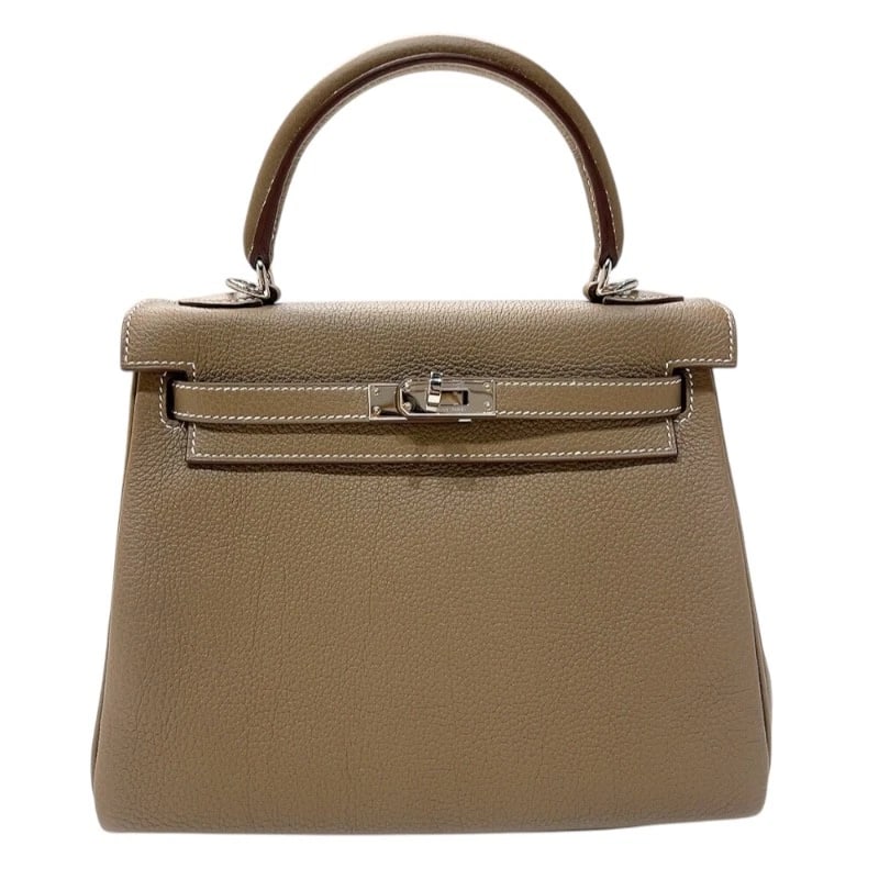 HERMES KELLY 25 INNER STITCH SHOULDER BAG: HERMES Kelly 25 inner stitch Shoulder Bag Brand: HERMES Type: Shoulder Bag Material: Togo Color: Etop SilverHardware Size: W9.8 x H7.5x D3.7inch Shoulder:36.6inch Accessories: None