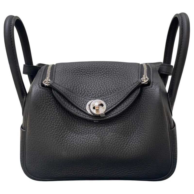 HERMES LINDY MINI SHOULDER BAG: HERMES Lindy mini Shoulder Bag Brand: HERMES Type: Shoulder Bag Material: Taurillon Clemence Color: Black SilverHardware Size: W7.1 x H5.5x D3.9inch Shoulder:34.3inch Accessories: None Acc