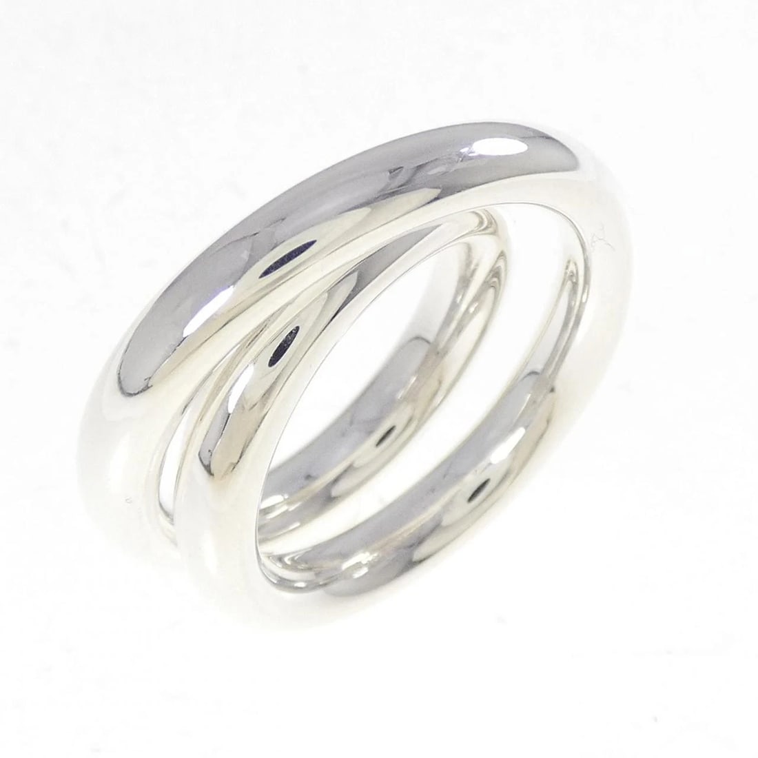 HERMES VERTIGE RING: HERMES VERTIGE Ring Brand: HERMES Type: Ring Material: 925 Silver Color: Silver Size: 6.5 (US size) Accessories: None Accessories Notice: When purchasing pre-owned goods, please refer to t