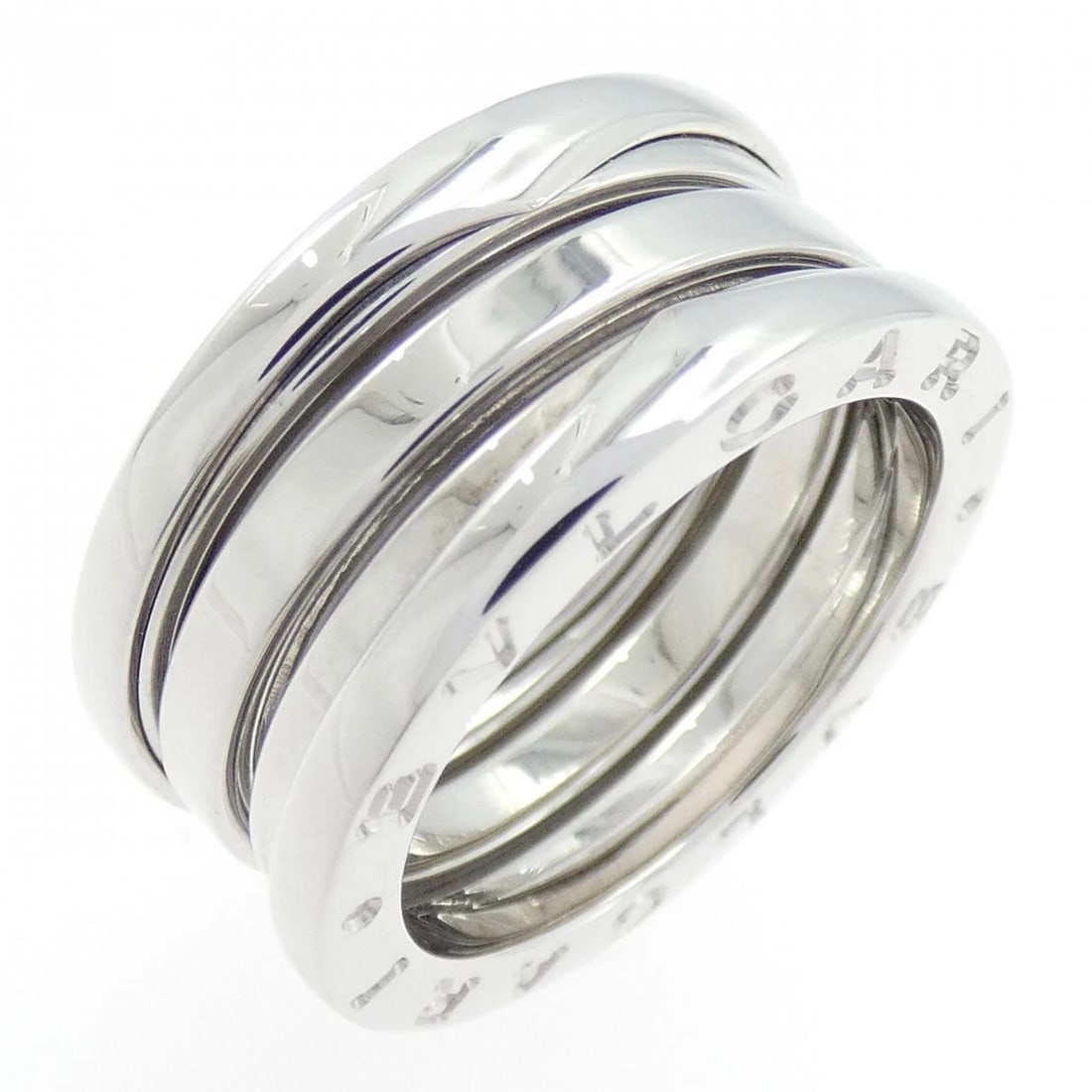 BVLGARI B.ZERO1 3 BANDS RING: BVLGARI B.zero1 3 Bands Ring Brand: BVLGARI Type: Ring Material: 750 White Gold Color: White Gold Size: 5.5 -6 (US size) Accessories: None Accessories Notice: When purchasing pre-owned goo