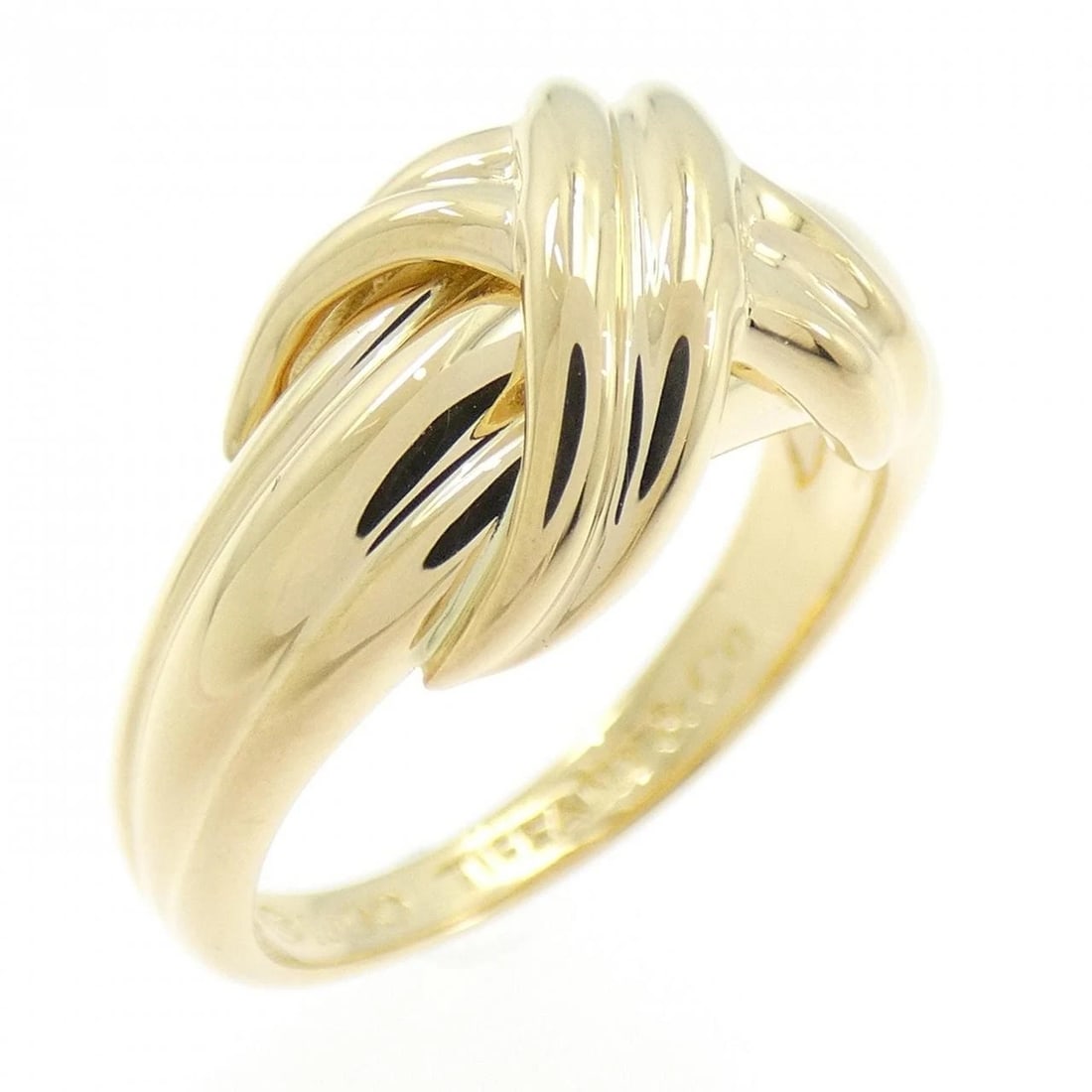 TIFFANY & CO. SIGNATURE RING: Tiffany & Co. Signature Ring Brand: Tiffany Type: Ring Material: 750 Yellow Gold Color: Yellow Gold Size: 5 (US size) Accessories: None Accessories Notice: When purchasing pre-owned goods,