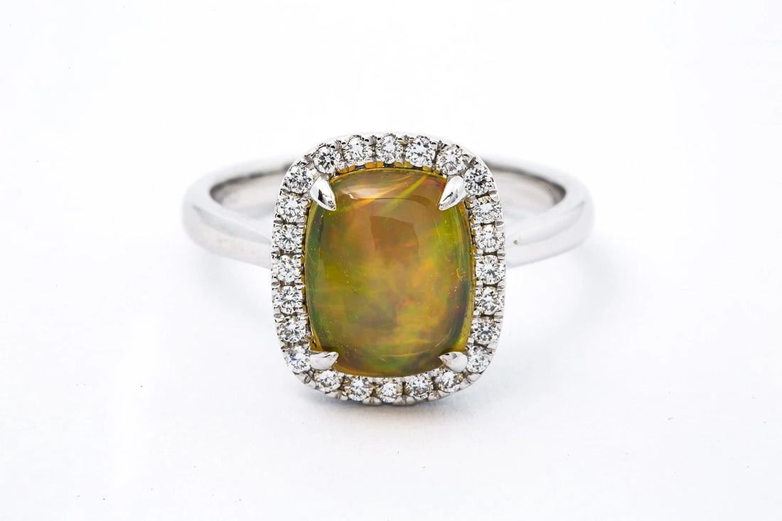 DVANI JEWELRY ETHIOPIAN WELO JELLY OPAL COCKTAIL RING (1 of 3)