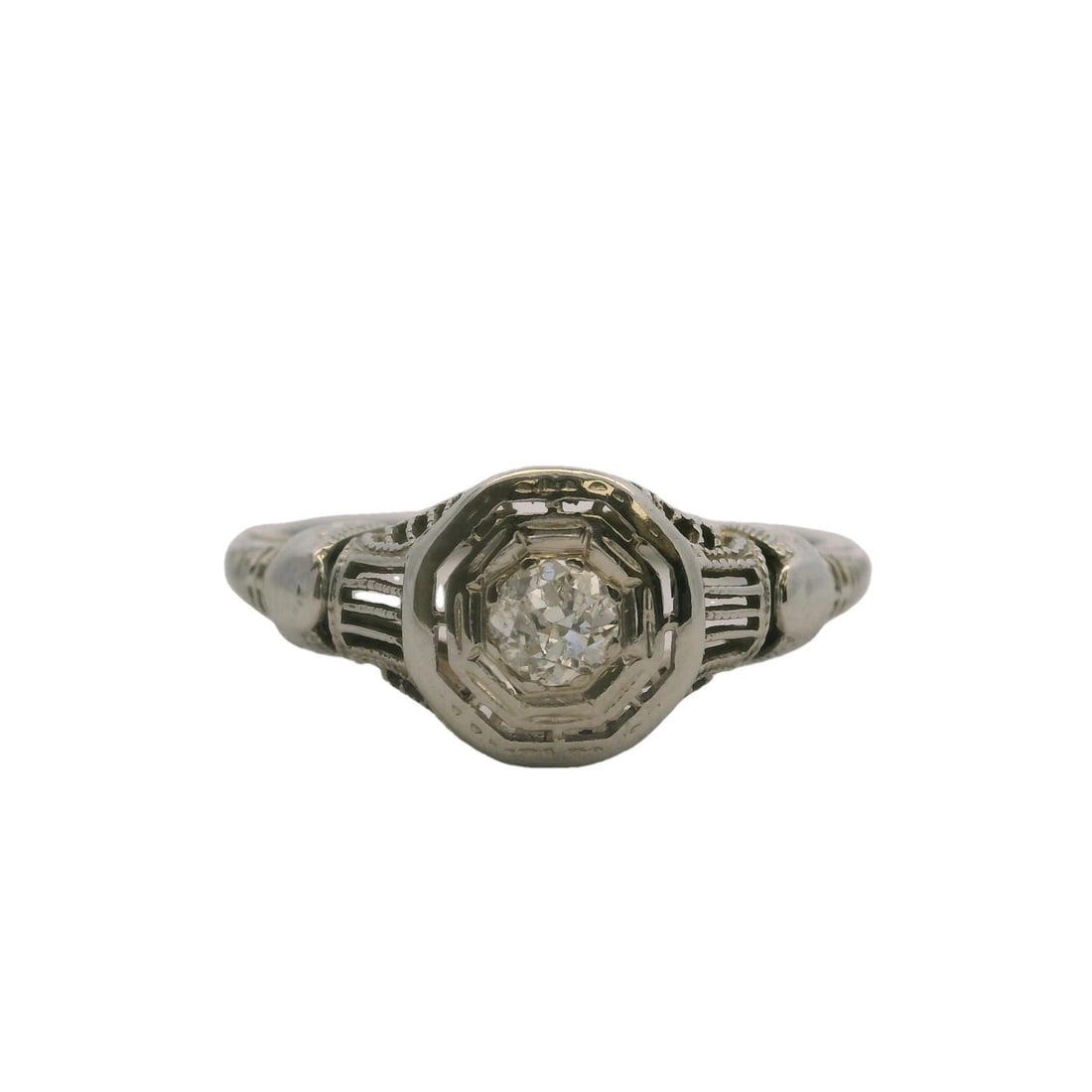 ART DECO 18KT WHITE GOLD DIAMOND SOLITAIRE FILIGREE RING: Art Deco 18kt White Gold Diamond Solitaire Filigree Ring Brand: Unbranded Type: Ring Material: White Main Stone Natural Color: White Gold 18k Size: 6 US Accessories: None Accessories Notice: