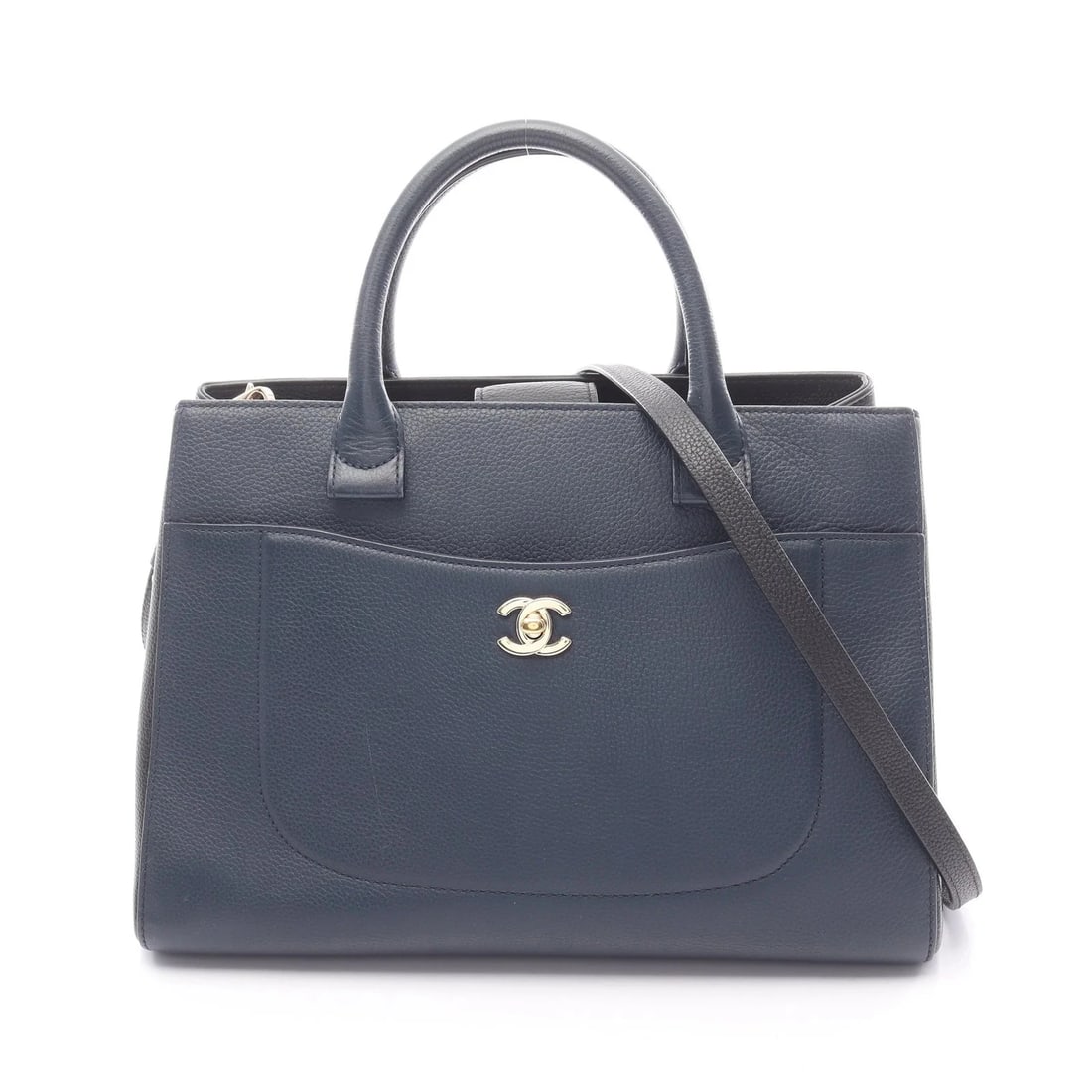 CHANEL NEO EXECUTIVE TOTE HANDBAG LEATHER NAVY BLACK GOLD TOTE BAG: CHANEL Neo Executive Tote Handbag Leather Navy Black Gold Tote Bag Brand: CHANEL Type: Tote Bag Material: Exterior MaterialLeather Color: Exterior Color Navy Black Size: Dimensions: WW (top): 30cm