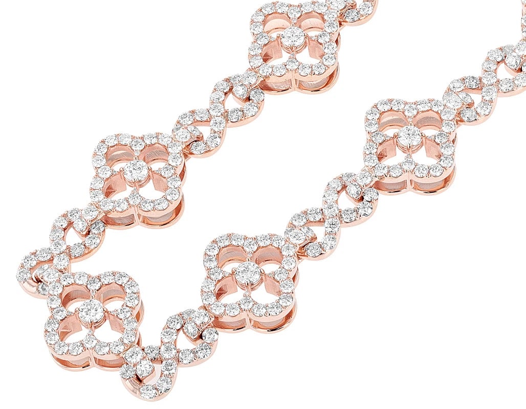 CLOVER LEAF REAL DIAMOND INFINITY LINK NECKLACE: Clover Leaf Real Diamond Infinity Link Necklace Brand: None Type: Necklace Material: Metal Rose Gold Main Stone Natural Color: Rose Gold Size: Dimension 1.5" Accessories: None Accessories