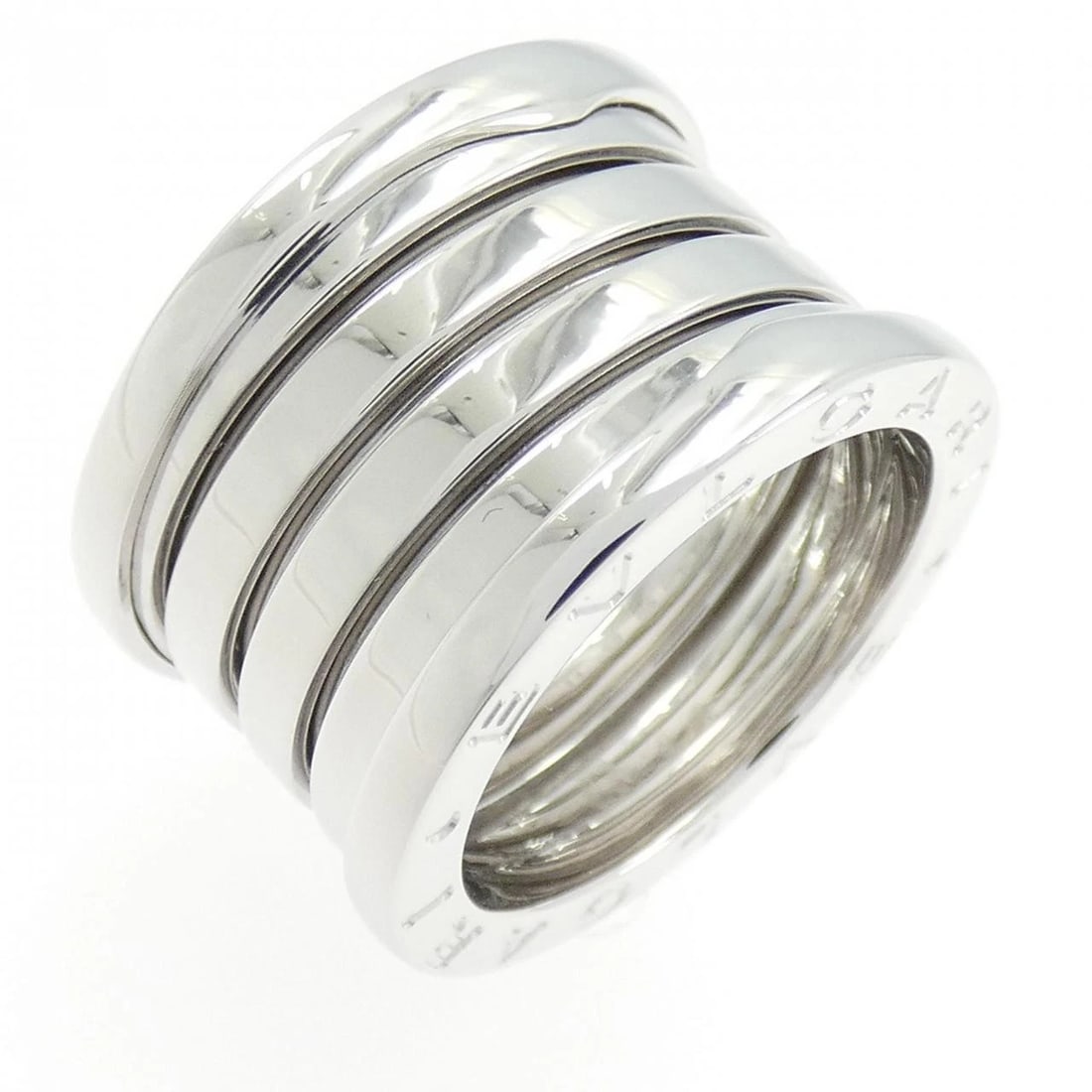 BVLGARI B.ZERO1 5 BANDS RING: BVLGARI B.zero1 5 Bands Ring Brand: BVLGARI Type: Ring Material: 750 White Gold Color: White Gold Size: 5.5 (US size) Accessories: None Accessories Notice: When purchasing pre-owned goods,