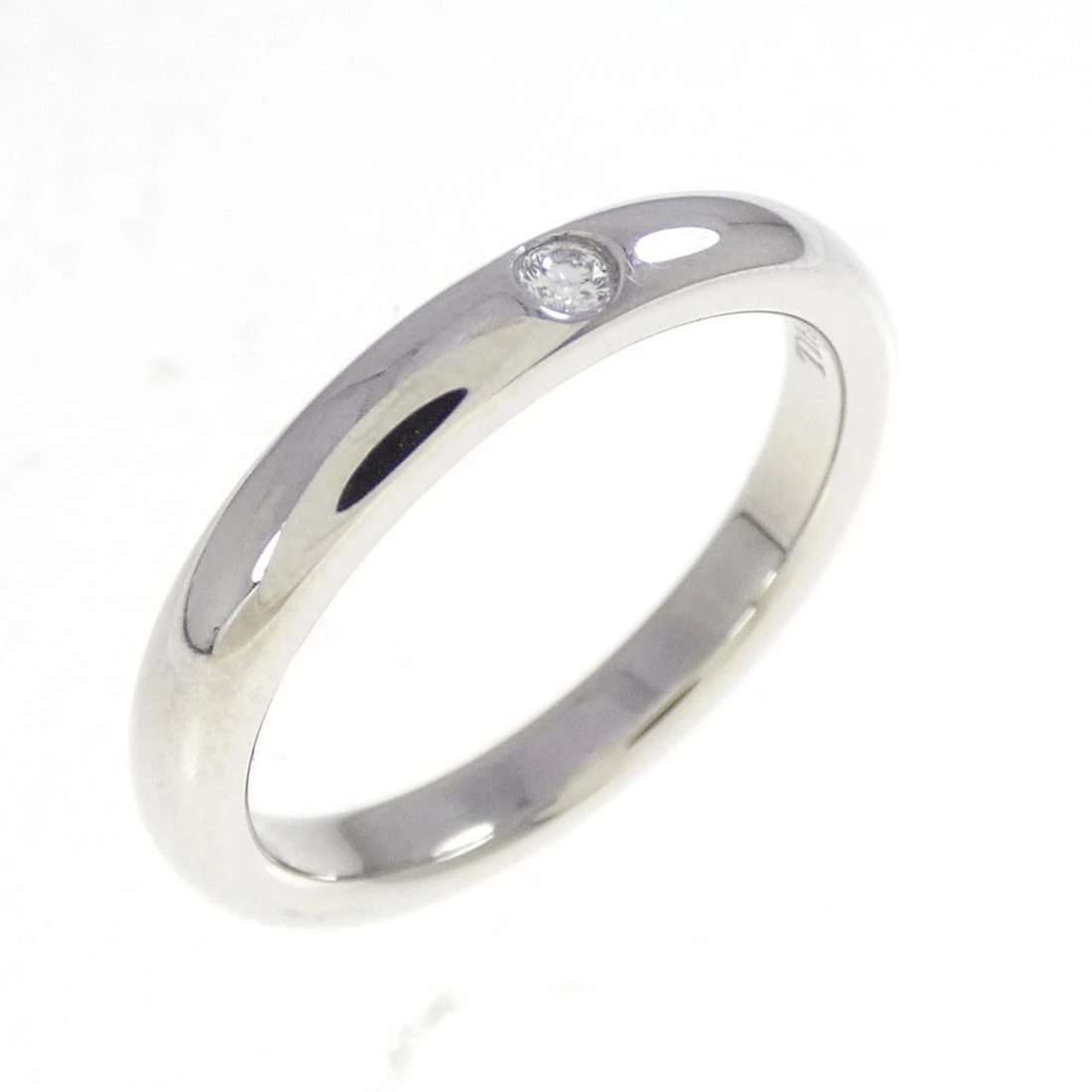 TIFFANY STACKING BAND RING: Tiffany Stacking Band Ring Brand: Tiffany Type: Ring Material: Platinum 950 Main Stone Natural Color: Platinum Size: 5 (US size) Accessories: None Accessories Notice: When purchasing pre-o