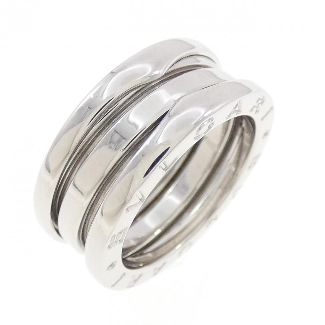 BVLGARI B.ZERO1 3 BANDS RING: BVLGARI B.zero1 3 Bands Ring Brand: BVLGARI Type: Ring Material: 750 White Gold Color: White Gold Size: 4.5 (US size) Accessories: None Accessories Notice: When purchasing pre-owned goods,