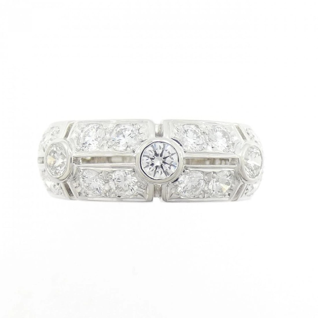 MIKIMOTO DIAMOND RING - 2