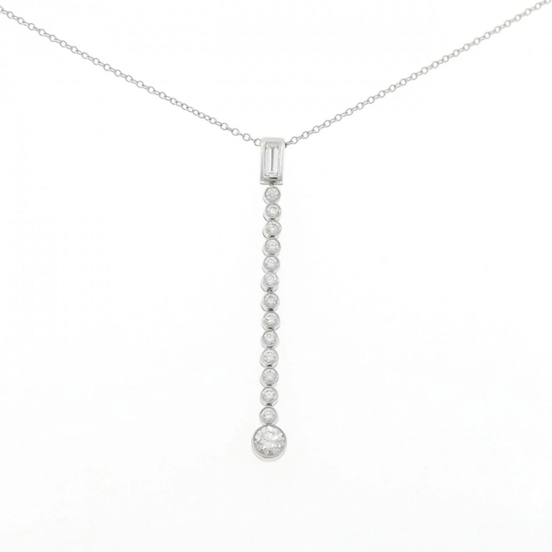 TIFFANY & CO. JAZZ LONG DROP NECKLACE: Tiffany & Co. Jazz long Drop Necklace Brand: Tiffany Type: Necklace Material: Platinum 950 Main Stone Natural Color: Platinum Size: 44cmActualSize Pendant top H x W: 43.7mmx4.5mm Chain Max. W: 1.1